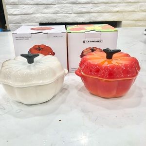 Le Creuset Pumpkin Cocotte (2) in flame and meringue